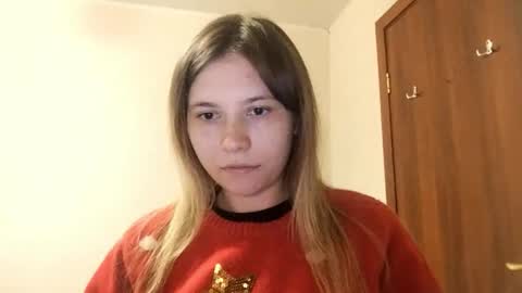 Lisa online show from December 15, 7:13 am