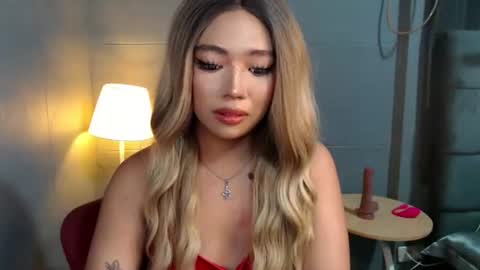 trexie_fucks15 online show from November 9, 3:35 am