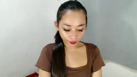 tricia_slut online show from September 12, 4:13 am