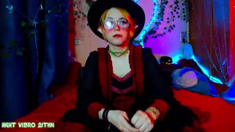 trickykitsune online show from February 15, 2:55 pm