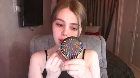 tripleprinces online show from January 10, 5:13 pm