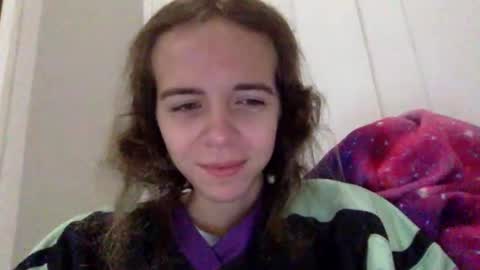 trippybb222 online show from December 1, 2:15 am