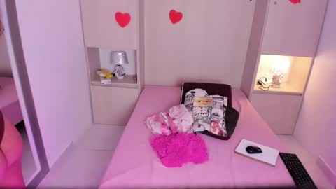 TRISHA online show from February 27, 3:36 am