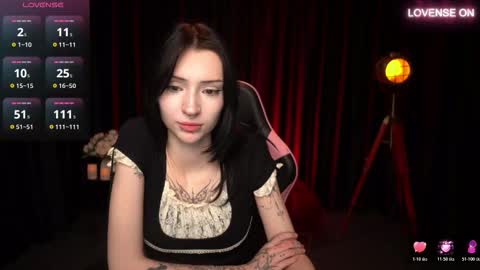 trix_void online show from November 19, 10:48 am