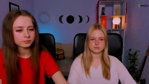 Trixy online show from March 20, 1:38 pm