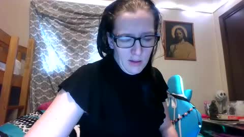 TruckersWifeToBe online show from December 15, 3:20 pm