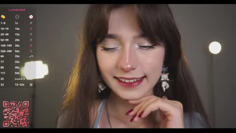 Grace online show from April 10, 11:33 pm