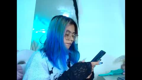 Tsukineko online show from November 18, 1:06 am