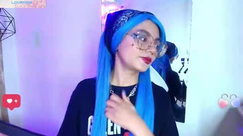 Tsukineko online show from November 22, 2:36 am