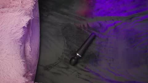 JULIETA  online show from November 14, 3:45 pm