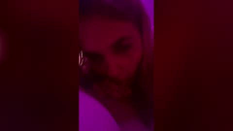 tuparejitafav online show from April 5, 11:04 pm