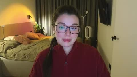 Ariana online show from November 28, 9:07 pm