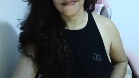 tuzusy online show from October 6, 8:13 pm