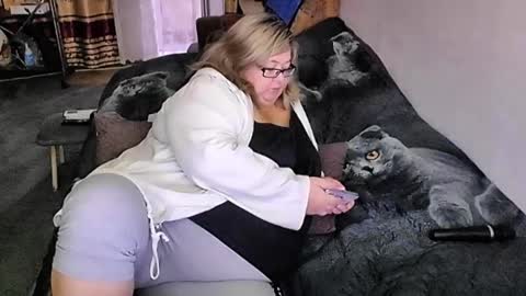 Lana online show from October 9, 8:40 am