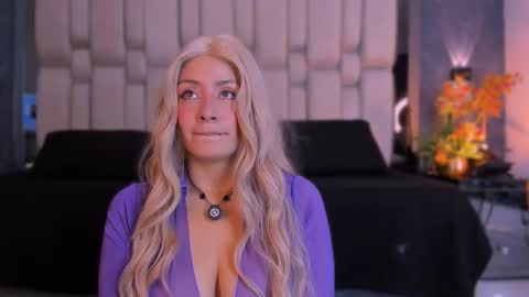  TYLA  online show from December 22, 3:31 am