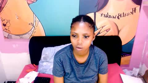 Tyra online show from November 24, 7:05 pm