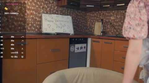 Lili online show from February 14, 8:42 am