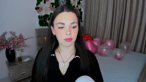 Patricia online show from February 13, 4:00 am