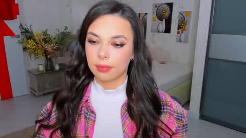 Patricia online show from February 23, 8:07 pm