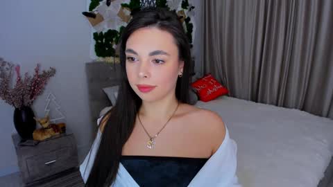 Patricia online show from December 12, 4:15 am