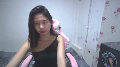 Snapshot of ur_akiradesu chatting on January 4, 10:38 am akira online show from January 4, 10:38 am