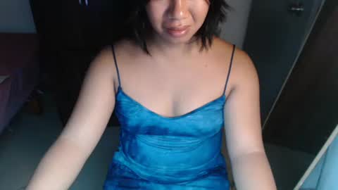 Vee online show from March 9, 1:42 am