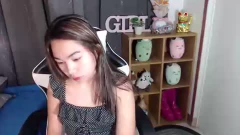 ur_goddess_marimar online show from March 5, 1:50 pm