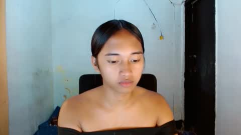 Ellie online show from March 27, 8:26 am