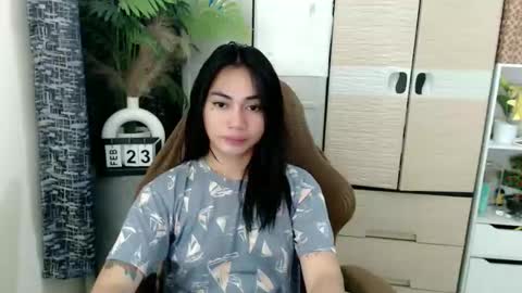 urasian_erica online show from February 23, 12:15 pm