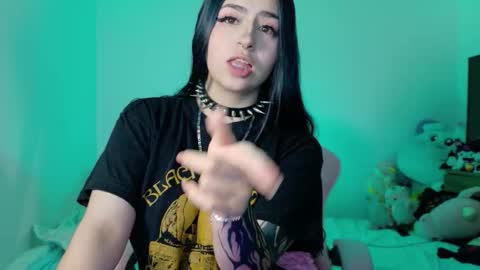 Danielle  online show from March 7, 10:33 am