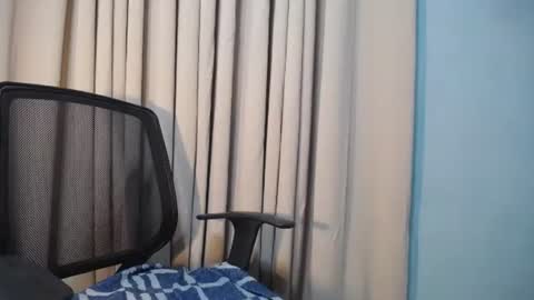 Urbbgurl lynxx  online show from October 6, 8:42 am