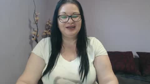 Snapshot of urcock4me chatting on February 16, 9:26 am urcock4me online show from February 16, 9:26 am