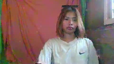 urcutiepiegirl online show from March 20, 2:49 am