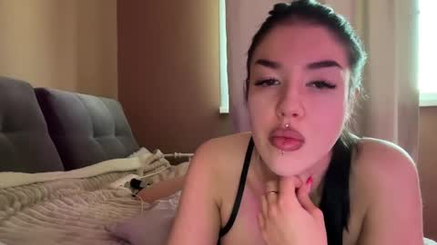 Margo online show from March 8, 2:38 pm