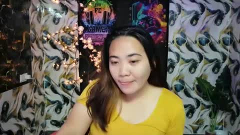 urhotjen online show from March 2, 1:05 am