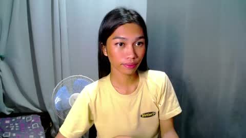 JASMINE online show from June 21, 3:38 pm