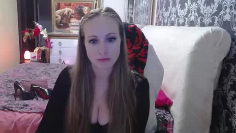 Snapshot of ursecrettreasure88 chatting on September 28, 1:05 pm UrSecretTreasure88 online show from September 28, 1:05 pm