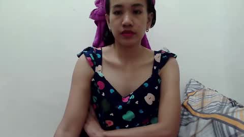 ursexychix_4u online show from February 23, 7:19 am