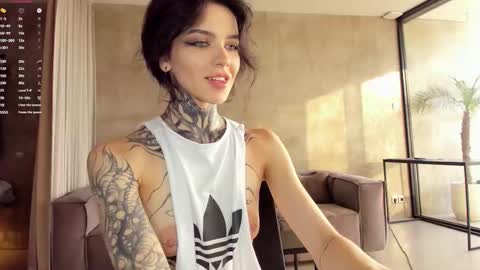 Eva online show from October 12, 9:23 am