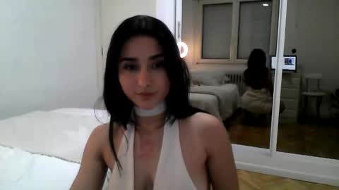 Vaen online show from November 20, 9:27 pm