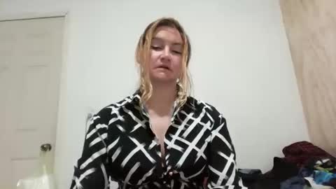 vagimosa online show from October 16, 9:56 am