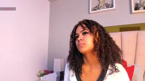 vahioleth  online show from July 29, 3:06 am