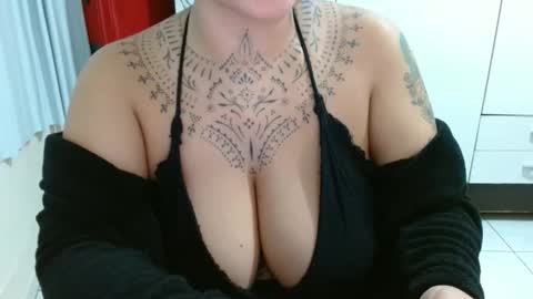 Vah Oliver online show from March 15, 1:51 am