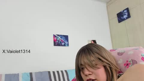 Vaiolet1314 online show from February 10, 1:44 pm