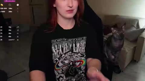 Val online show from October 2, 7:19 pm