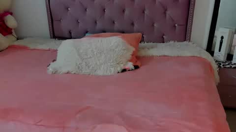 Valentina online show from March 9, 4:59 am