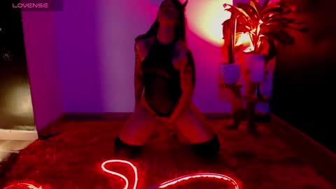 Valen online show from January 17, 5:00 am