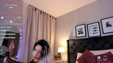 Valen online show from June 13, 12:02 pm