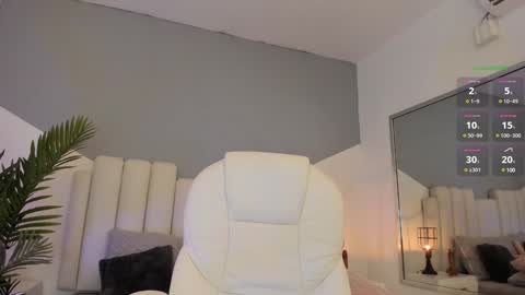 VALENTINA  online show from December 19, 1:07 am