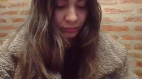 valentinaseleni24 online show from June 26, 2:35 am